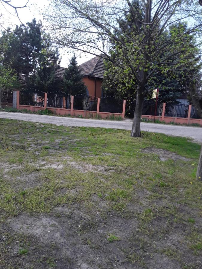 Vila Verona Sobe Palić Zewnętrze zdjęcie