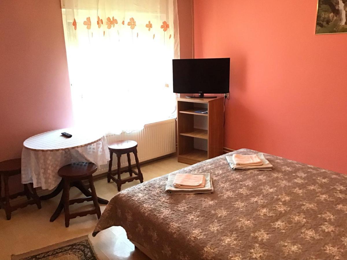 Vila Verona Sobe Palić Zewnętrze zdjęcie