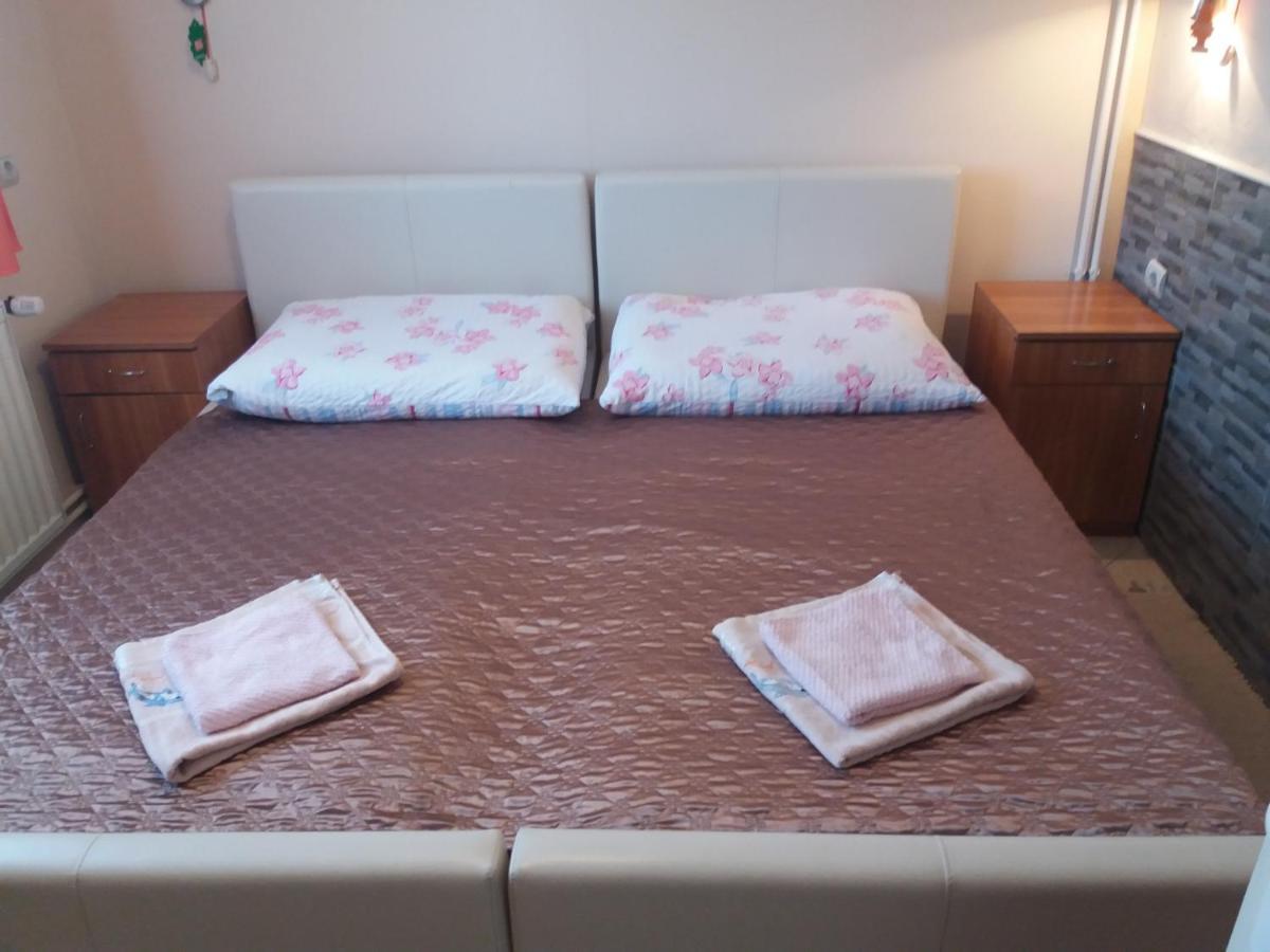 Vila Verona Sobe Palić Zewnętrze zdjęcie